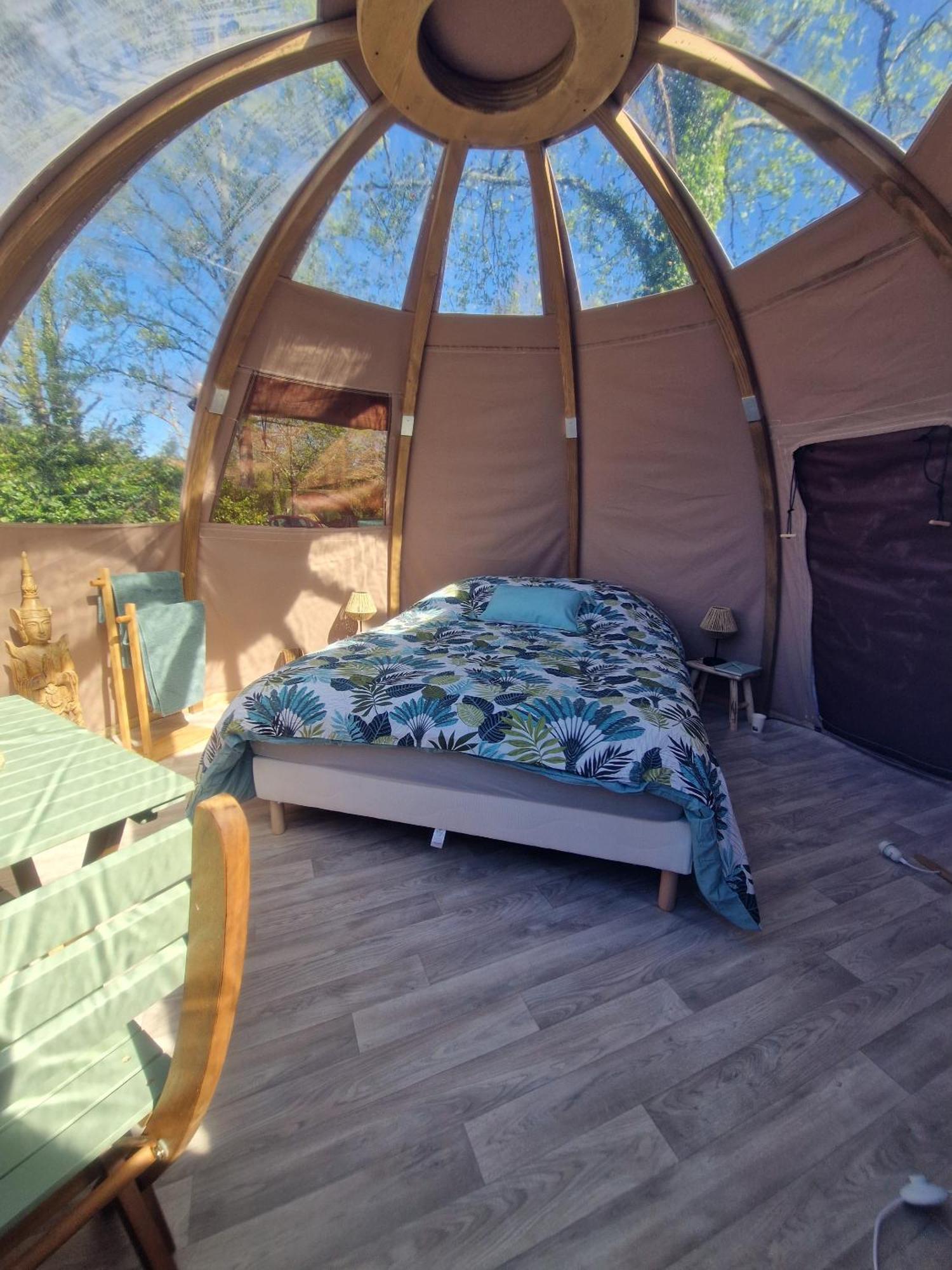 Les Nuits De Cassiopee Bed & Breakfast Sorde-l'Abbaye ห้อง รูปภาพ