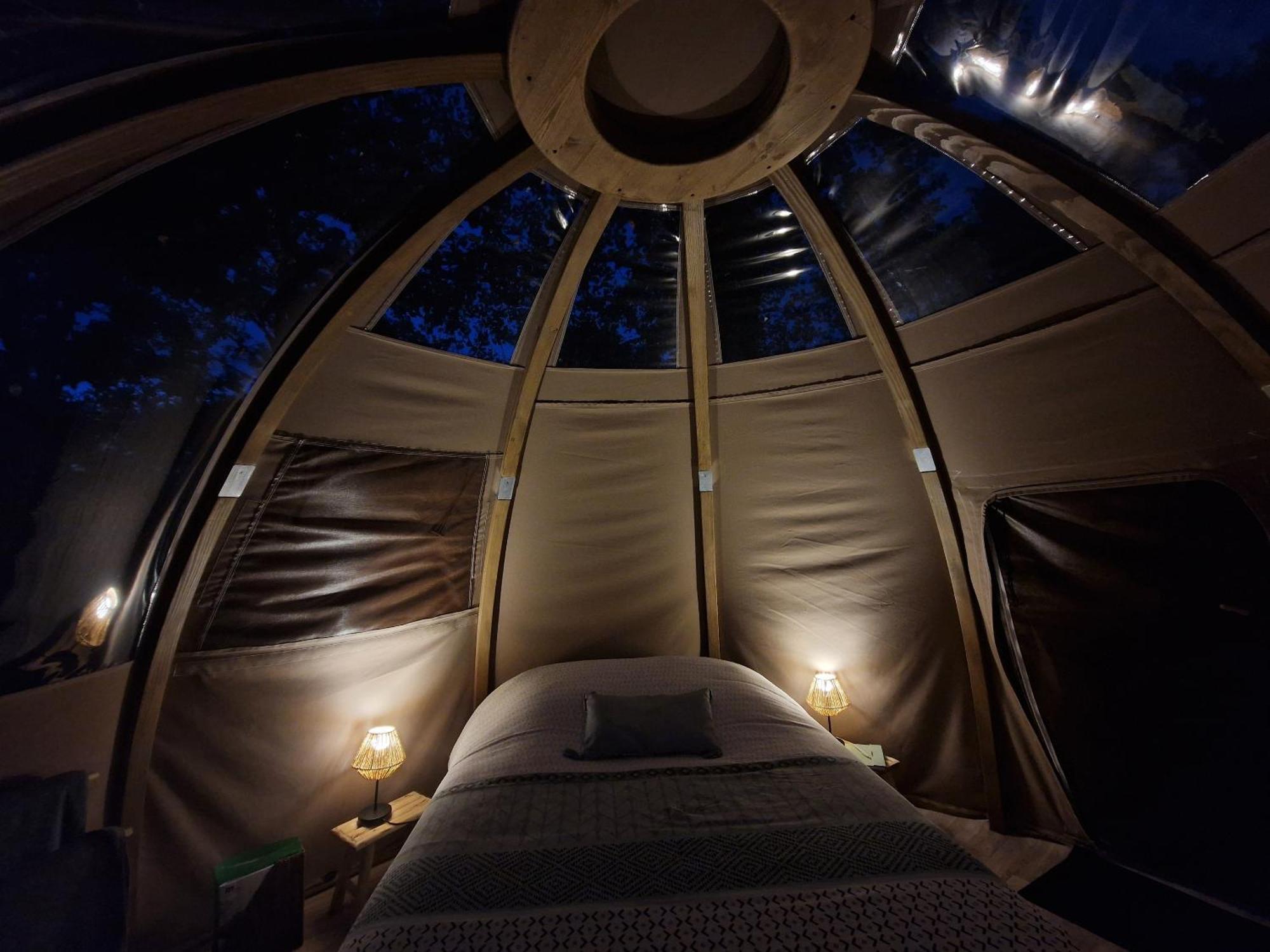 Les Nuits De Cassiopee Bed & Breakfast Sorde-l'Abbaye ห้อง รูปภาพ
