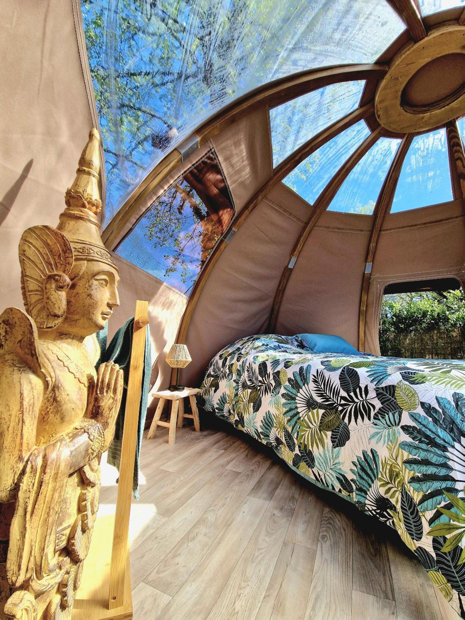 Les Nuits De Cassiopee Bed & Breakfast Sorde-l'Abbaye ห้อง รูปภาพ