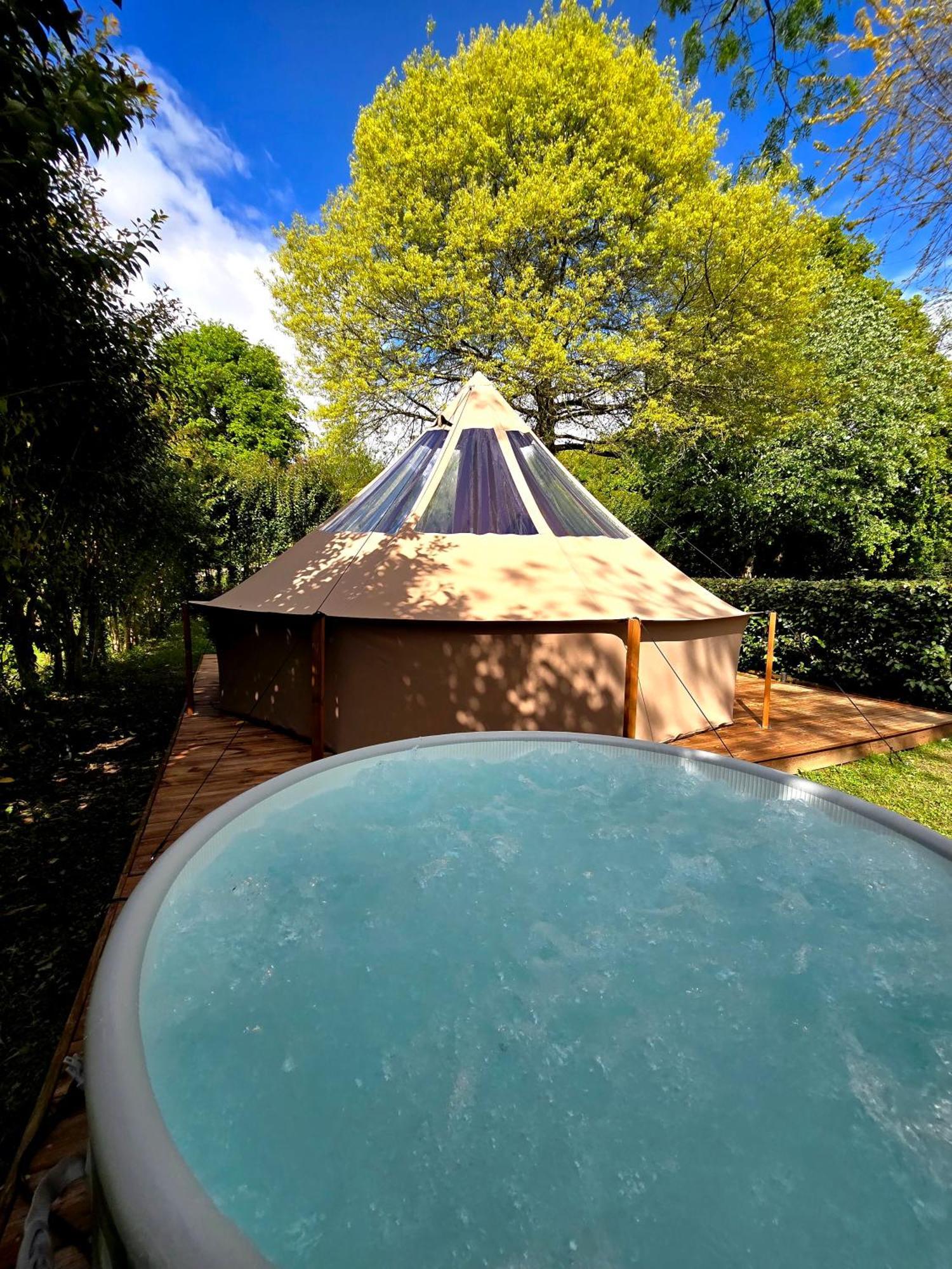 Les Nuits De Cassiopee Bed & Breakfast Sorde-l'Abbaye ภายนอก รูปภาพ
